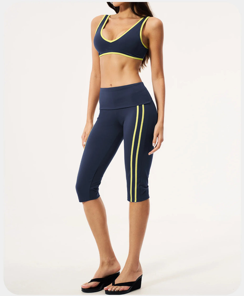 FORM Flared Set