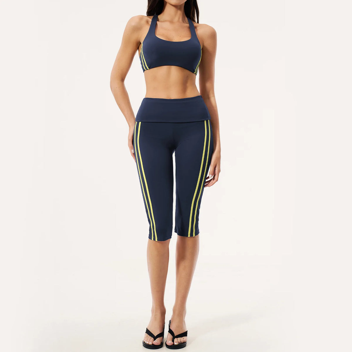 FORM Flared Set
