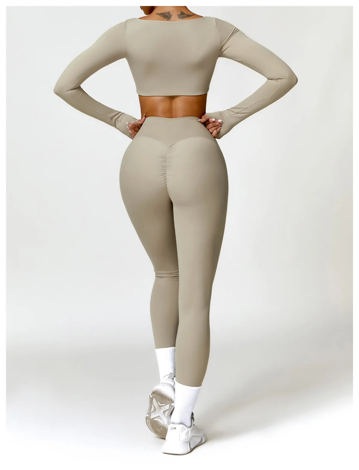 VELOUR Motion Set